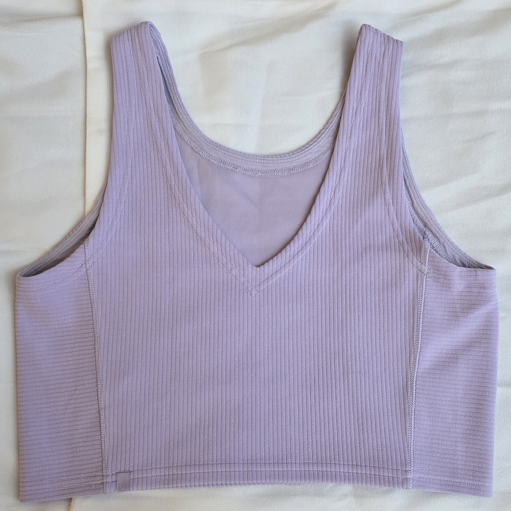 EUC Lululemon Softstreme Cropped Tank Top Size 8 - Picture 2 of 4